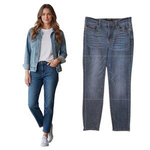 Judy Blue Relaxed Fit Ankle Jeans Women's  Size 30 Whiskered Stretch JB82102